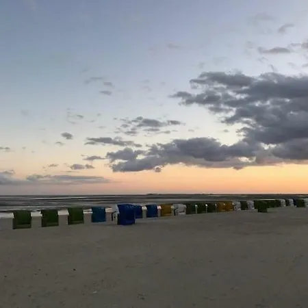 Landjaegerhaus Am Suedstrand - 1 + 3 *