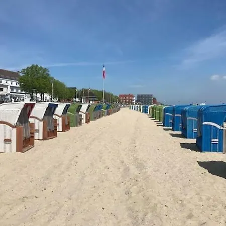 Landjaegerhaus Am Suedstrand - 1 + 3 דירה Wyk auf Föhr